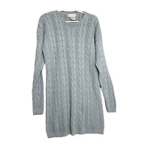 100% silk cable knit sweater top by "Tall Girl" size Medium